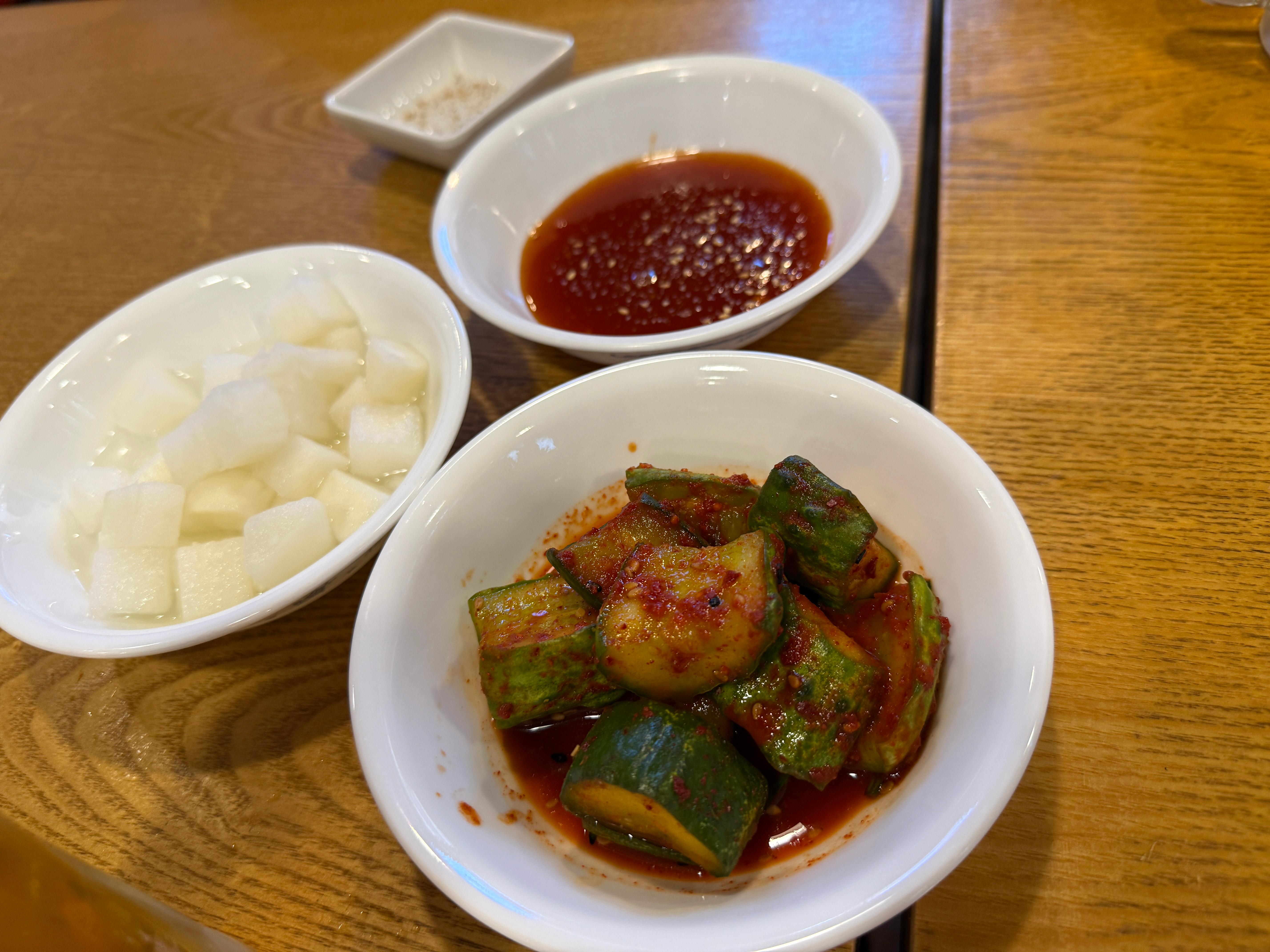 핸썸가이즈에 나온 서울 3대 치킨! 부천 신중동역 부암동치킨 내돈내산 후기