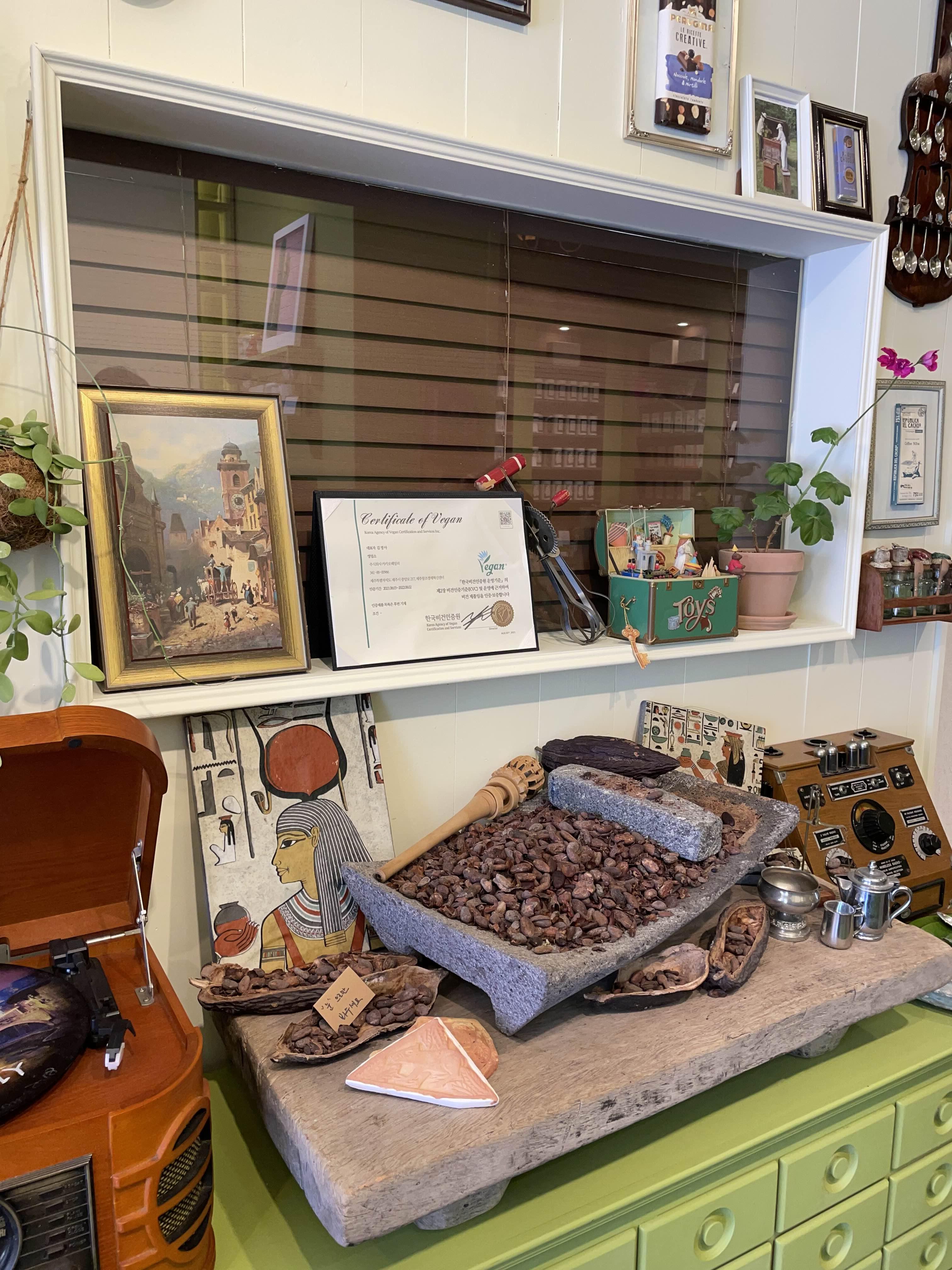 매장 인테리어 사진