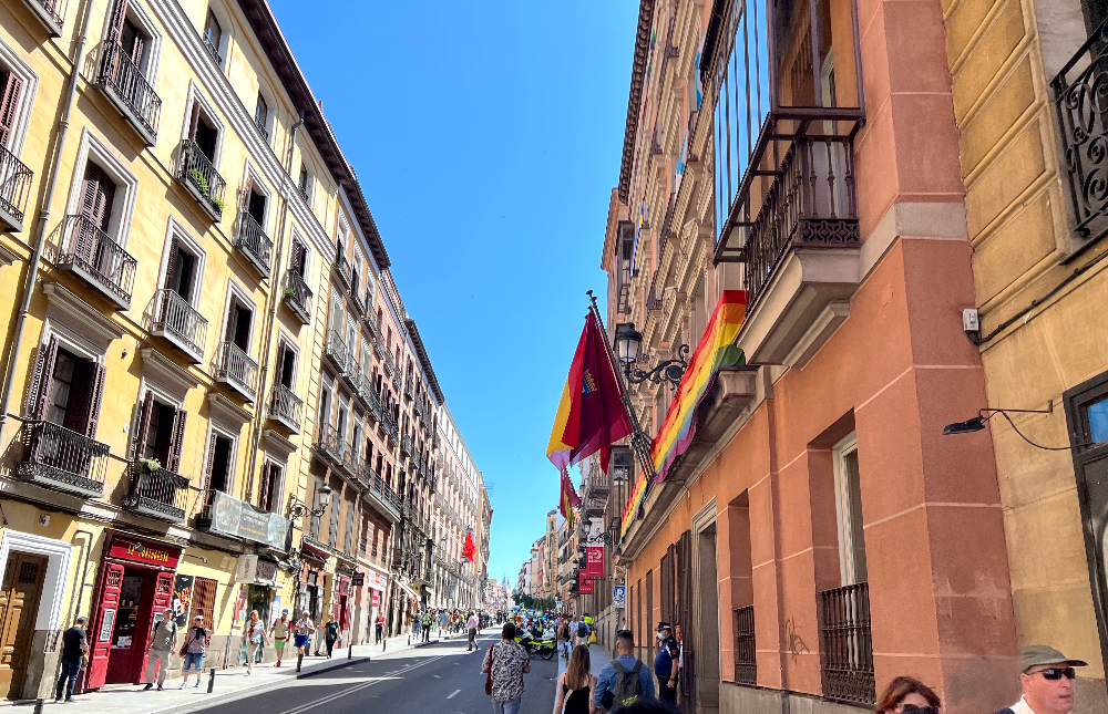 마요르 광장 가는 길