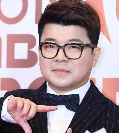 최욱 프로필 나이