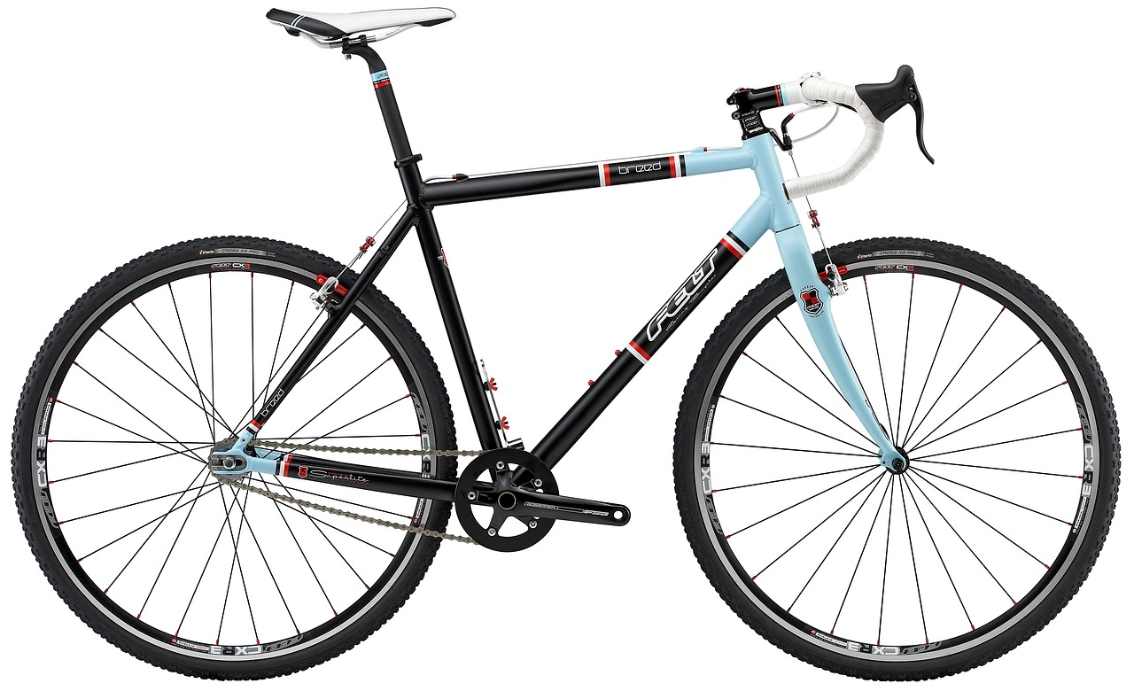 나혼자 산다 전현무 사이클복 정보