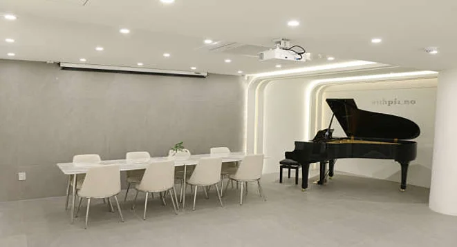 위드피아노 교대점