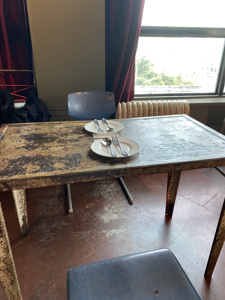 식당-내-테이블