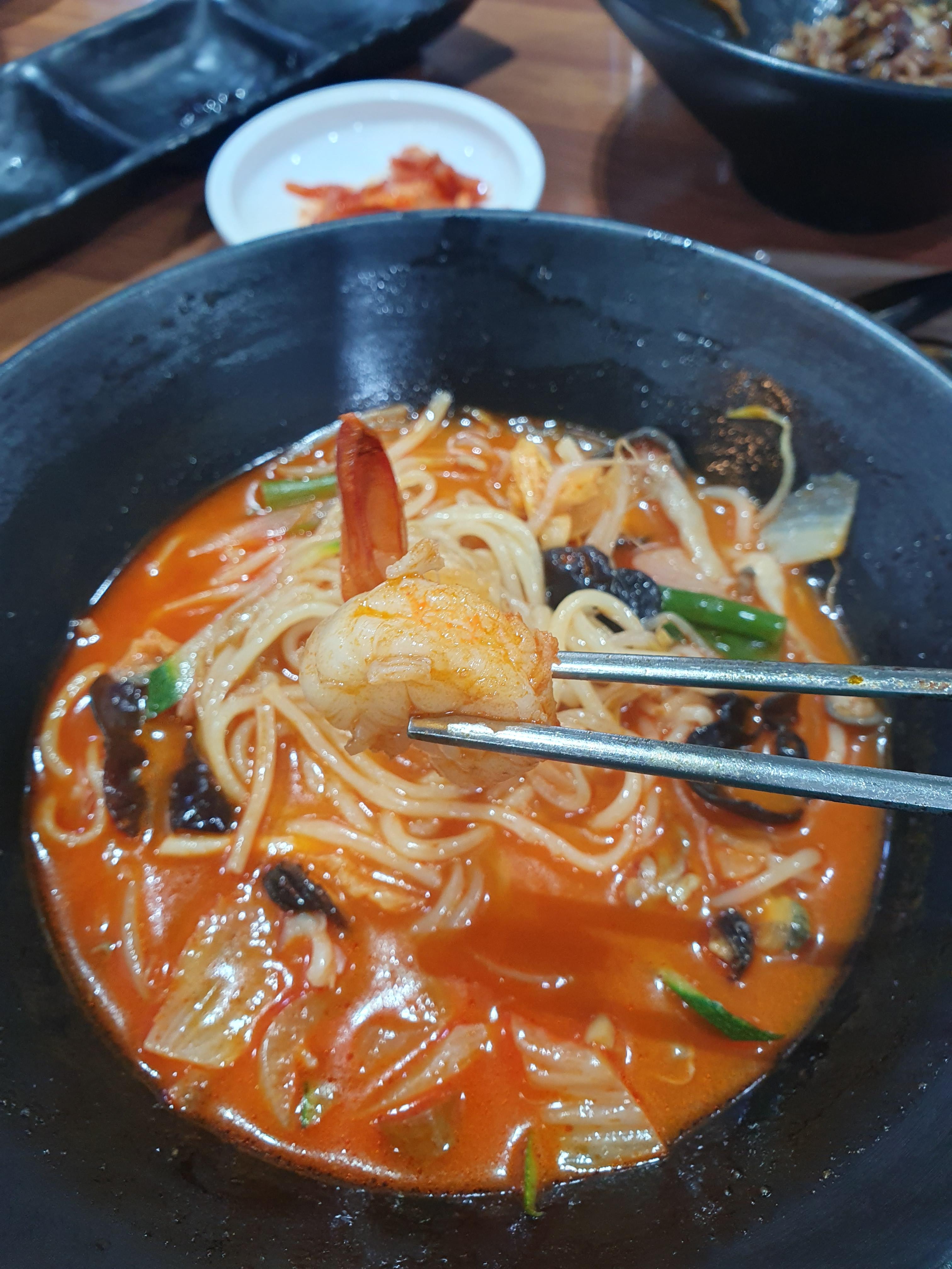 개운한 맛이 일품인 원내동 산동성 짬뽕