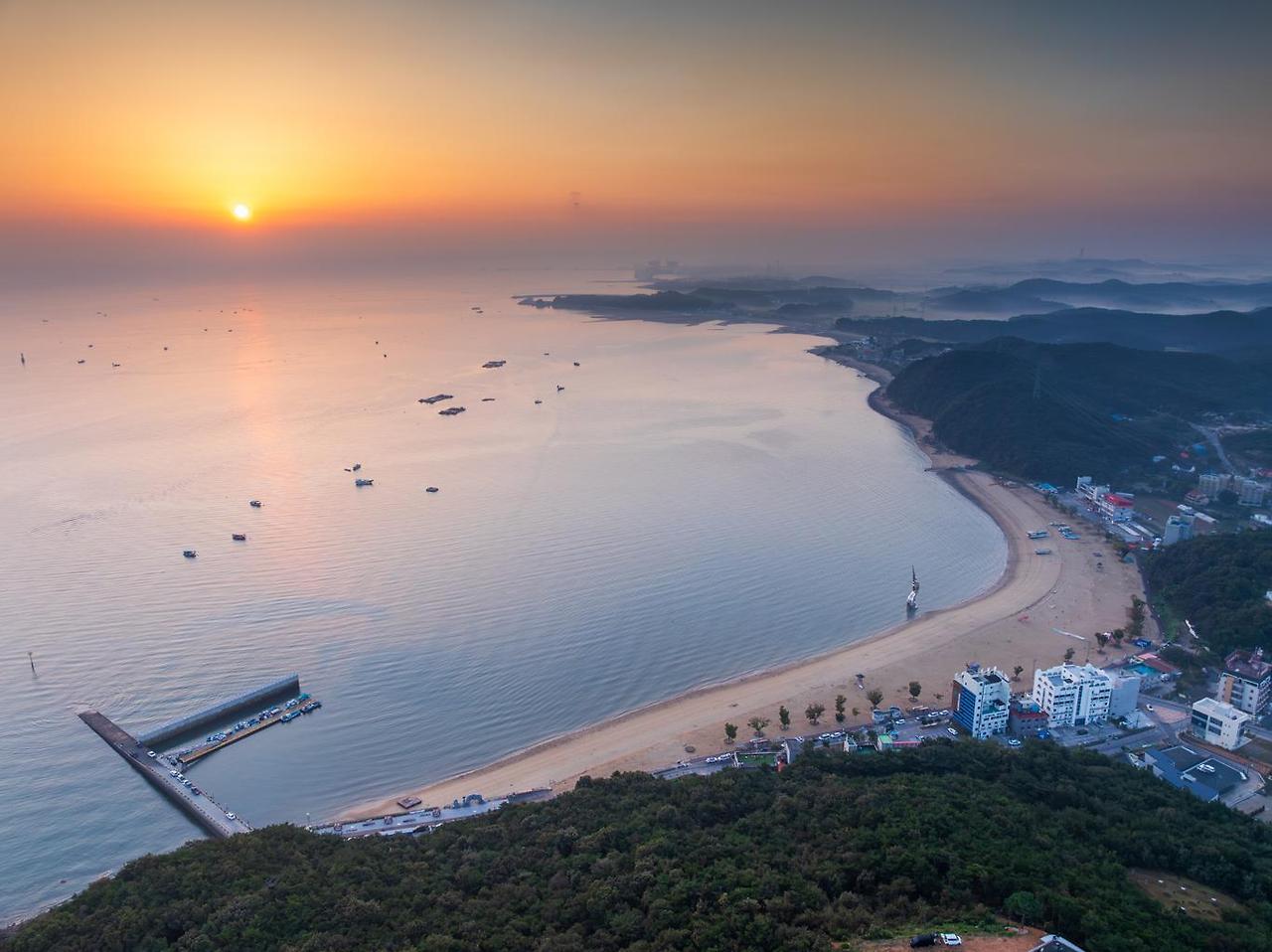 전국 전기차 충전소 확인하러 가기