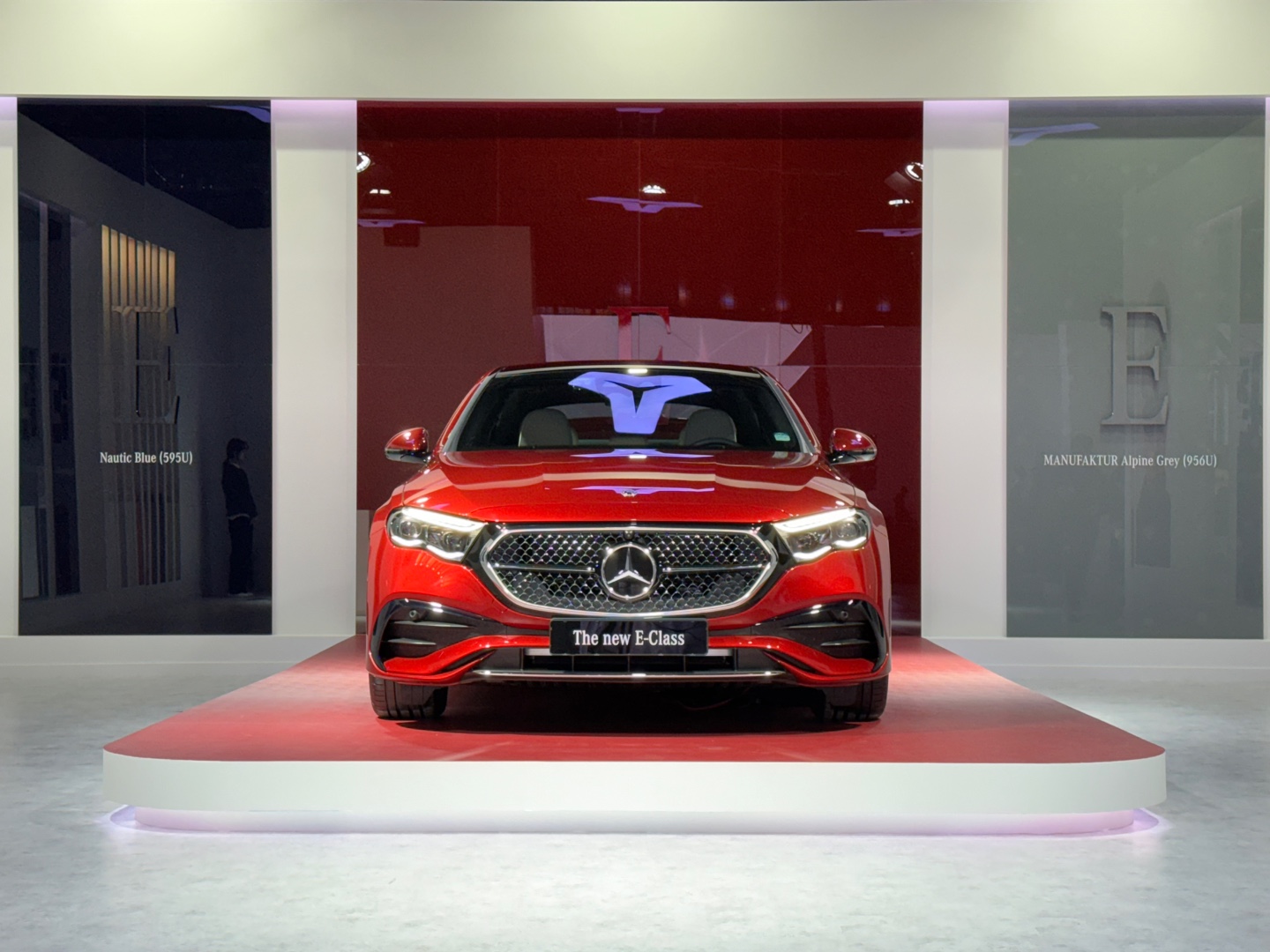 메르세데스-벤츠 더 뉴 E클래스(W214)