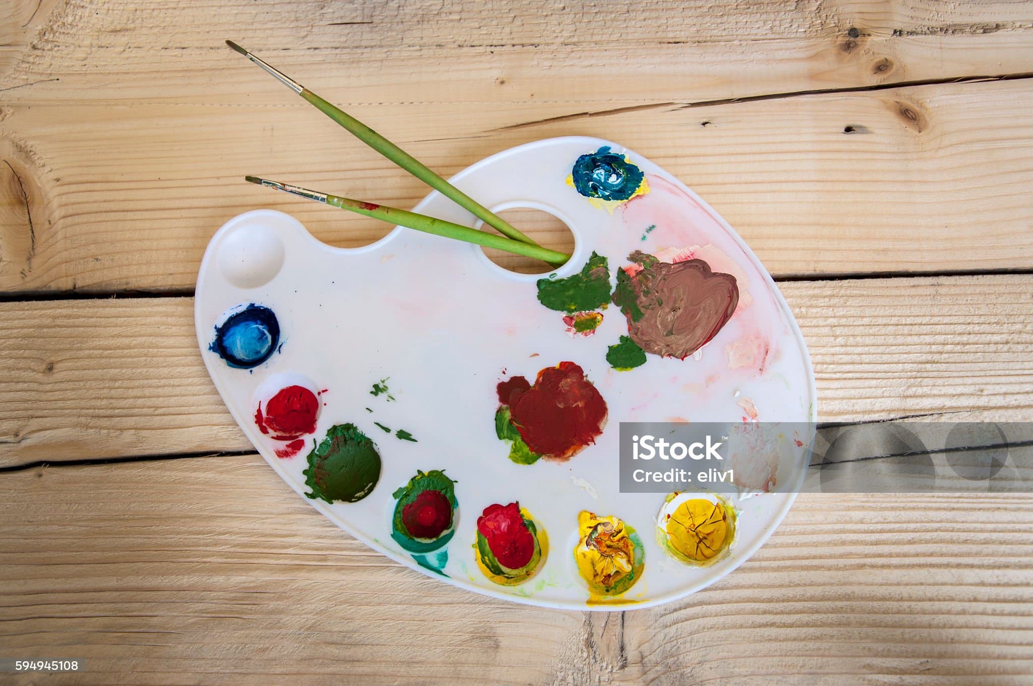 예술 치료가 심리적 문제에 미치는 영향: 우울증, 불안, 트라우마