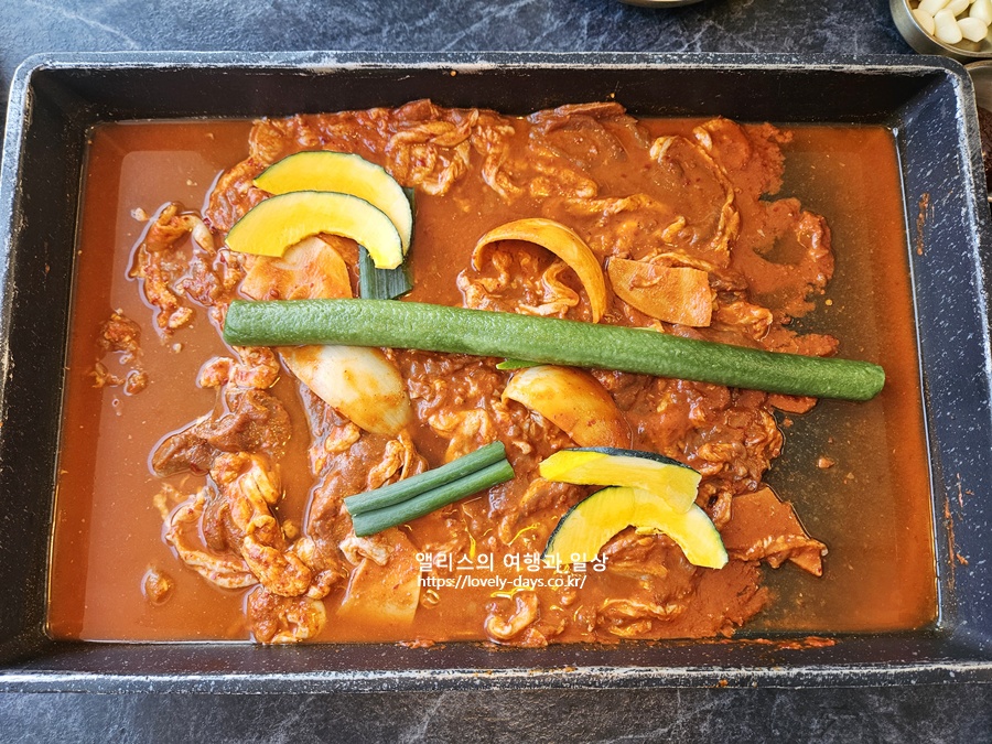 불국사 근처 맛집 호반오리 오리고기 버섯 주물럭 경주 부추가래떡