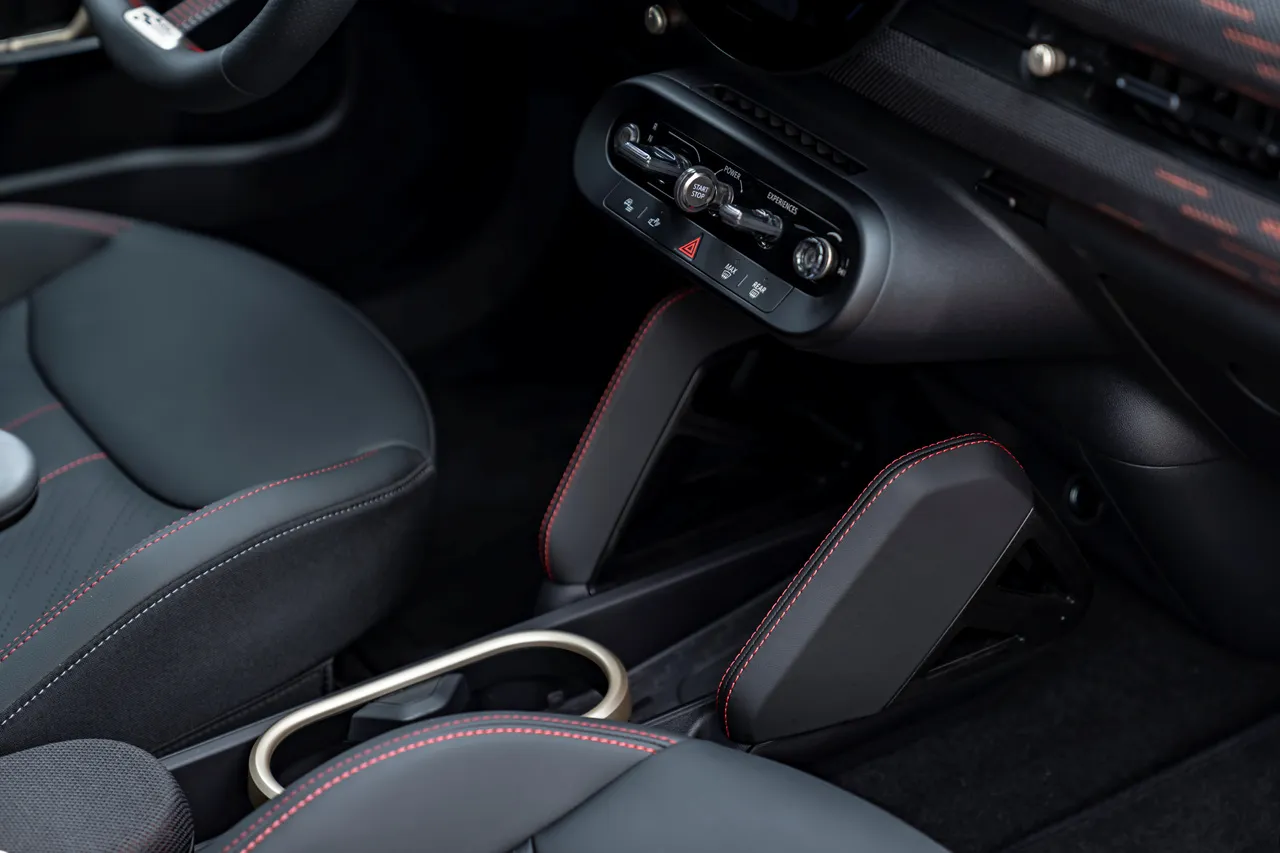 미니 에이스맨 JCW 일렉트릭 정보 이미지