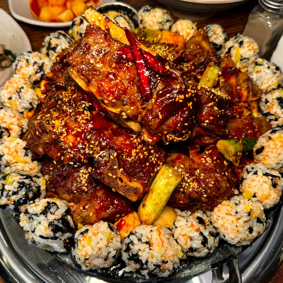 골수 뼈구이 맛집 - 뼈구이