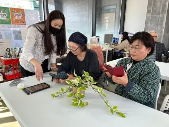 실버문화 해설사 자격 교육과정 현장답사 강의활동_18