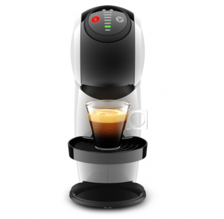 돌체구스토 커피머신 화이트 정면