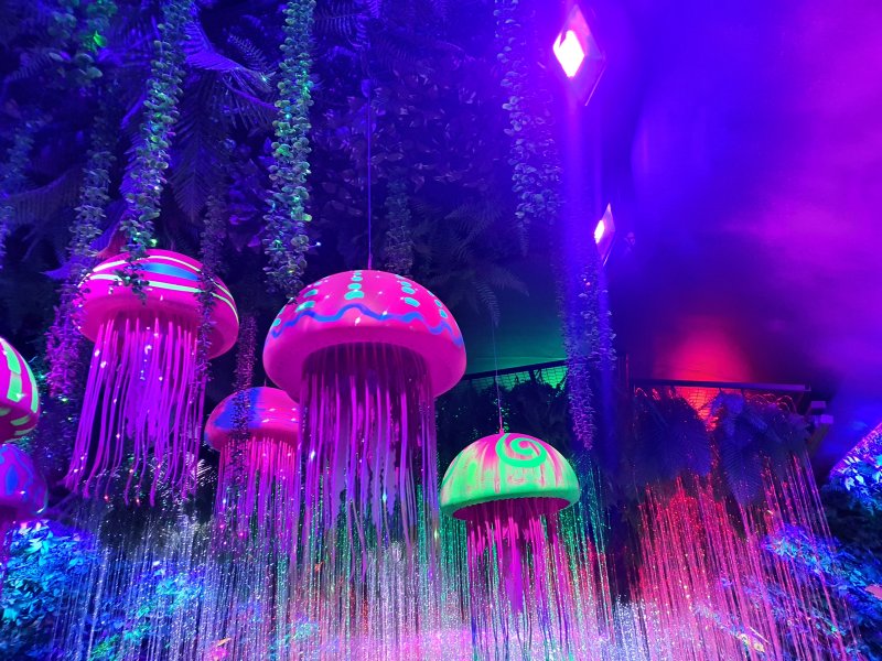 알록달록-해파리-조명