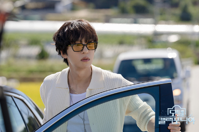 모텔 캘리포니아 ott 원작 몇부작 출연진