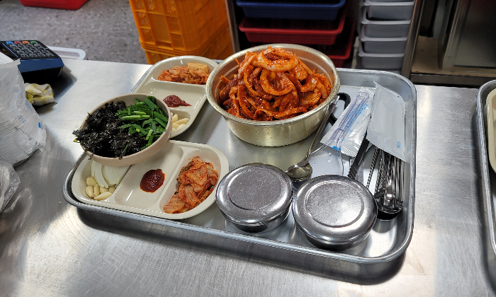 오리주물럭 트레이