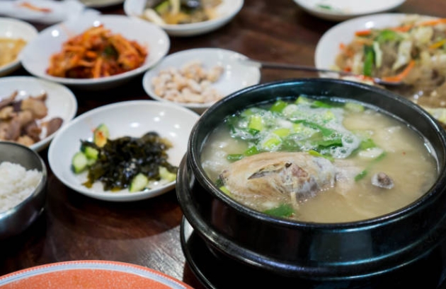 2026년 복날 날짜 및 삼계탕 효능 총정리 ❘ 초복&middot;중복&middot;말복 날짜와 건강하게 먹는 방법