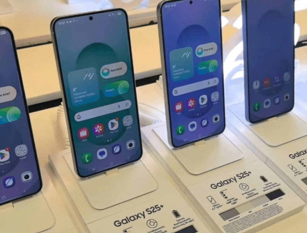 갤럭시 S24 울트라 vs S25 울트라 비교 분석ㅣ크기 무게 성능 용량 등