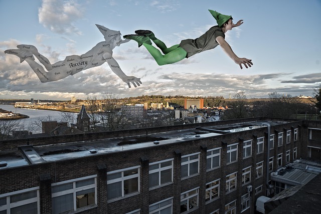 장소가 바뀌면 선택이 달라진다: 맥락 효과&middot;프레이밍&middot;공간 심리 이미지