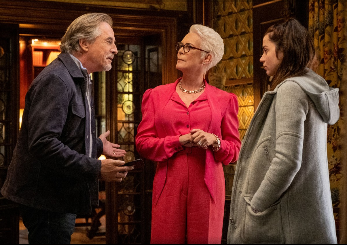 영화: 나이브스아웃-글라스어니언 포토