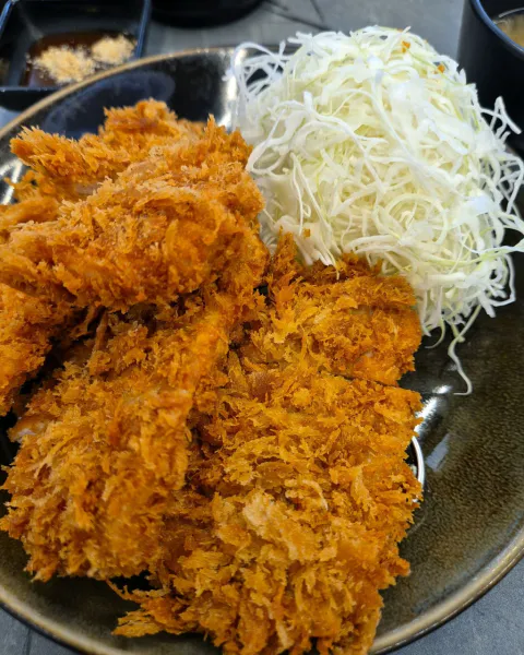 생생정보 장사의 신 치즈돈가스 음식점 위치