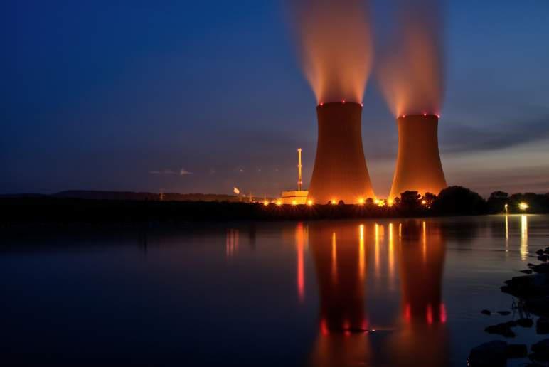 원자력의 원리와 활용: 인류의 강력한 에너지원 ⚛️🔋