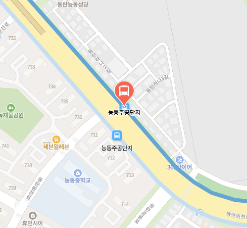 버스 정류장 위치 사진