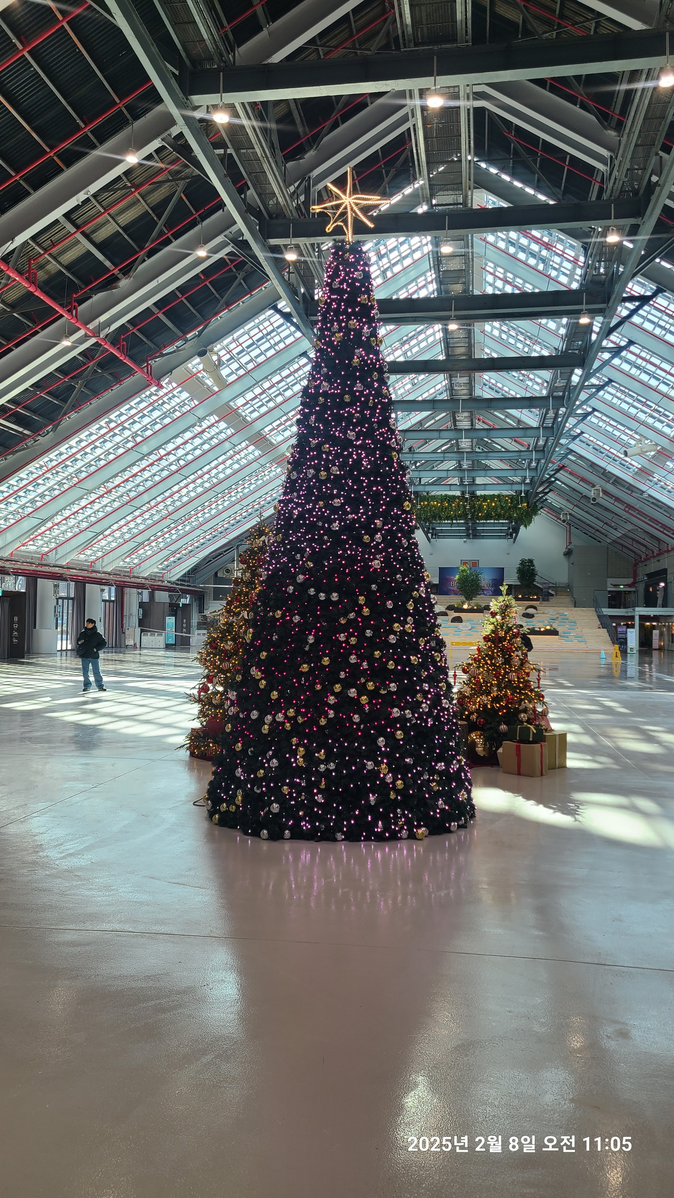 바다가 보이는 까페 "상상 플랫폼 : 스토리지 베이커리 까페" 뷰가 좋은 까페 탐방기