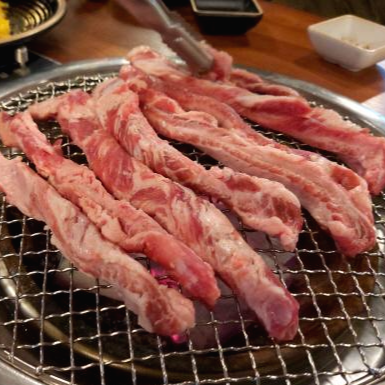 창고 생고기