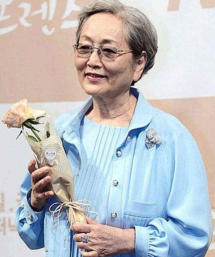 배우-김영옥