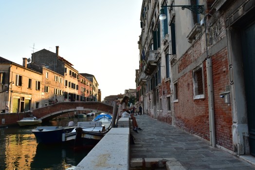 베니스에 사랑에 빠지게 만든 8가지