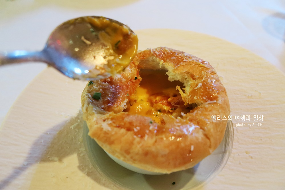 제주 전통 5성급 호텔 씨에스 다이닝 레스토랑 크리스마스 특별한 코스메뉴