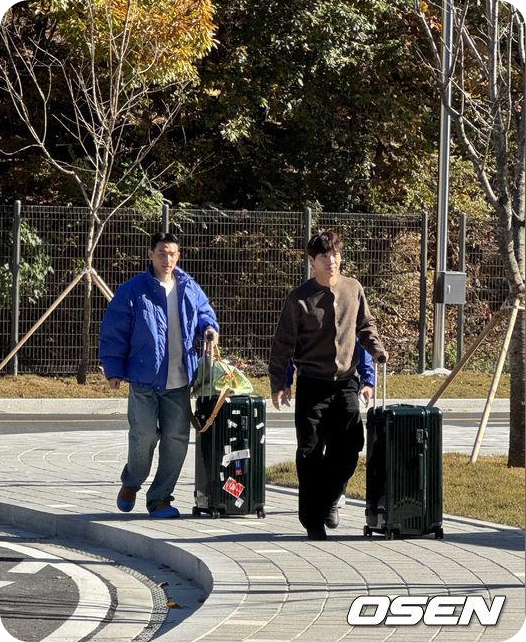 손흥민의 미소와 함께 열린 새 둥지 [사진=OSEN]