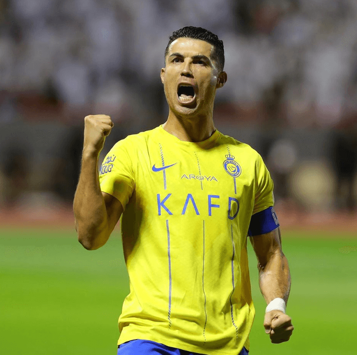 호날두 수입 1위