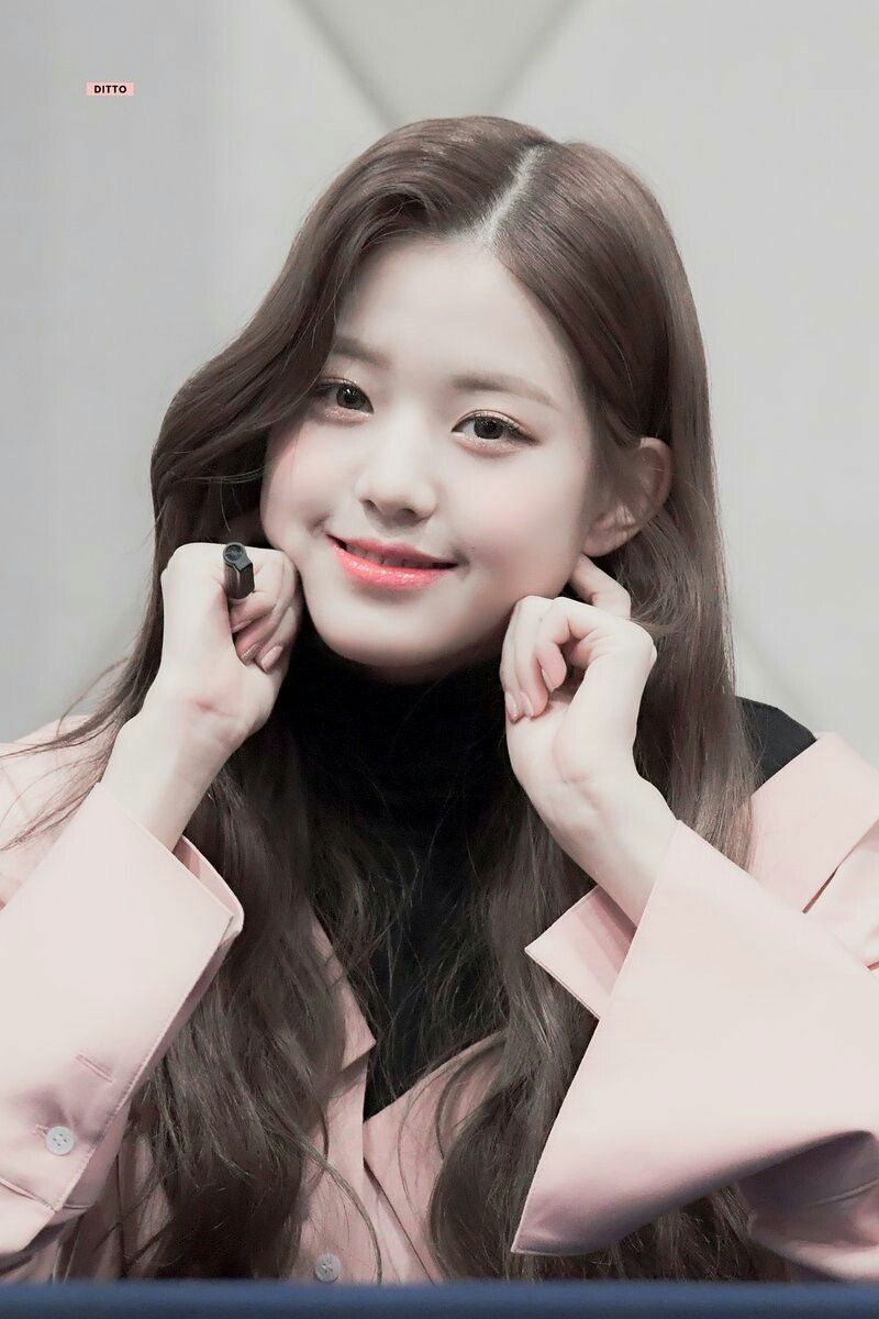 장원영 고화질 사진 모음 장원영 고화질 사진 모음