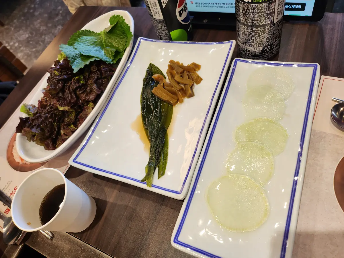 부산-덕천-식당3선-기본찬