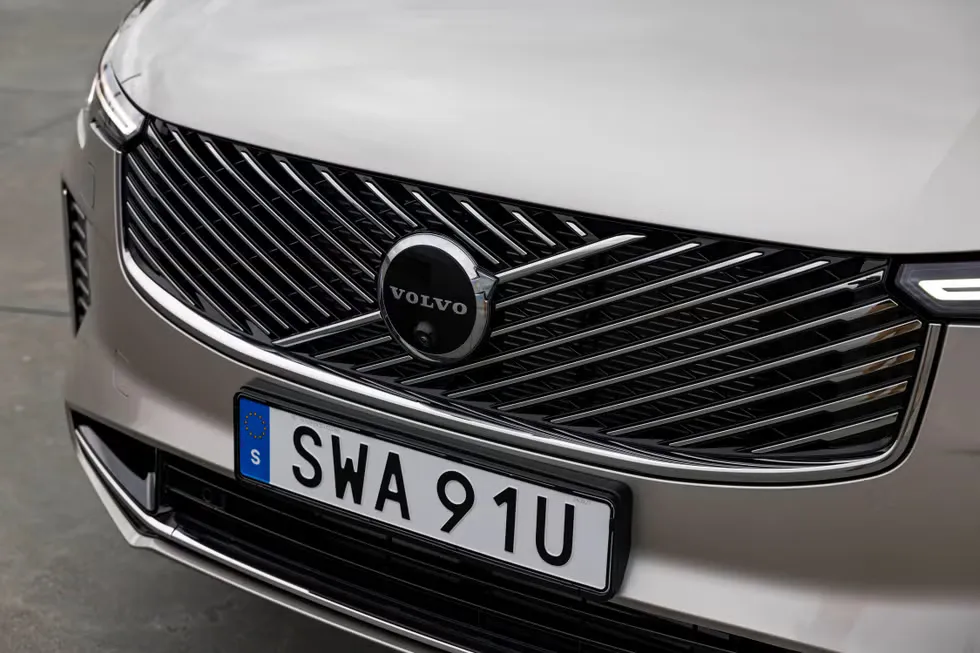 볼보 XC90 이미지