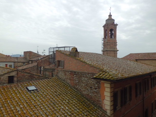 이탈리아 치타 델라 대성당의 종탑