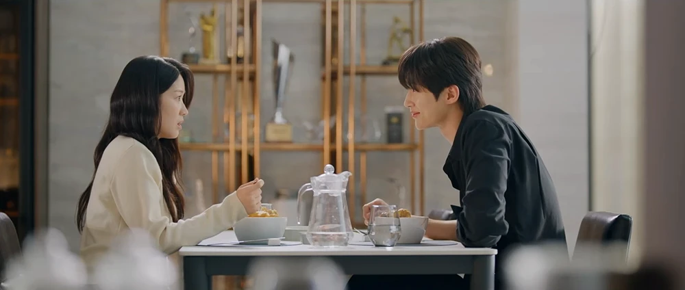 아침식사를-함께하는-솔선재