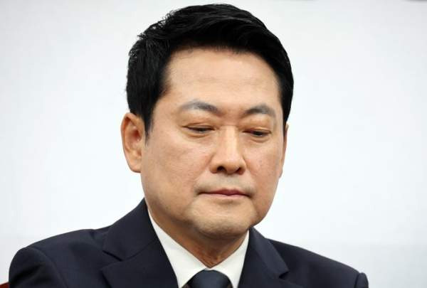 장동혁 가족상 조문 논란 총정리! 외손녀 사망 부고부터 나이, 프로필, 소속정당 국민의 힘, 고향, 학력, 경력, 부동산 및 윤리위 징계 배후 심층 진단