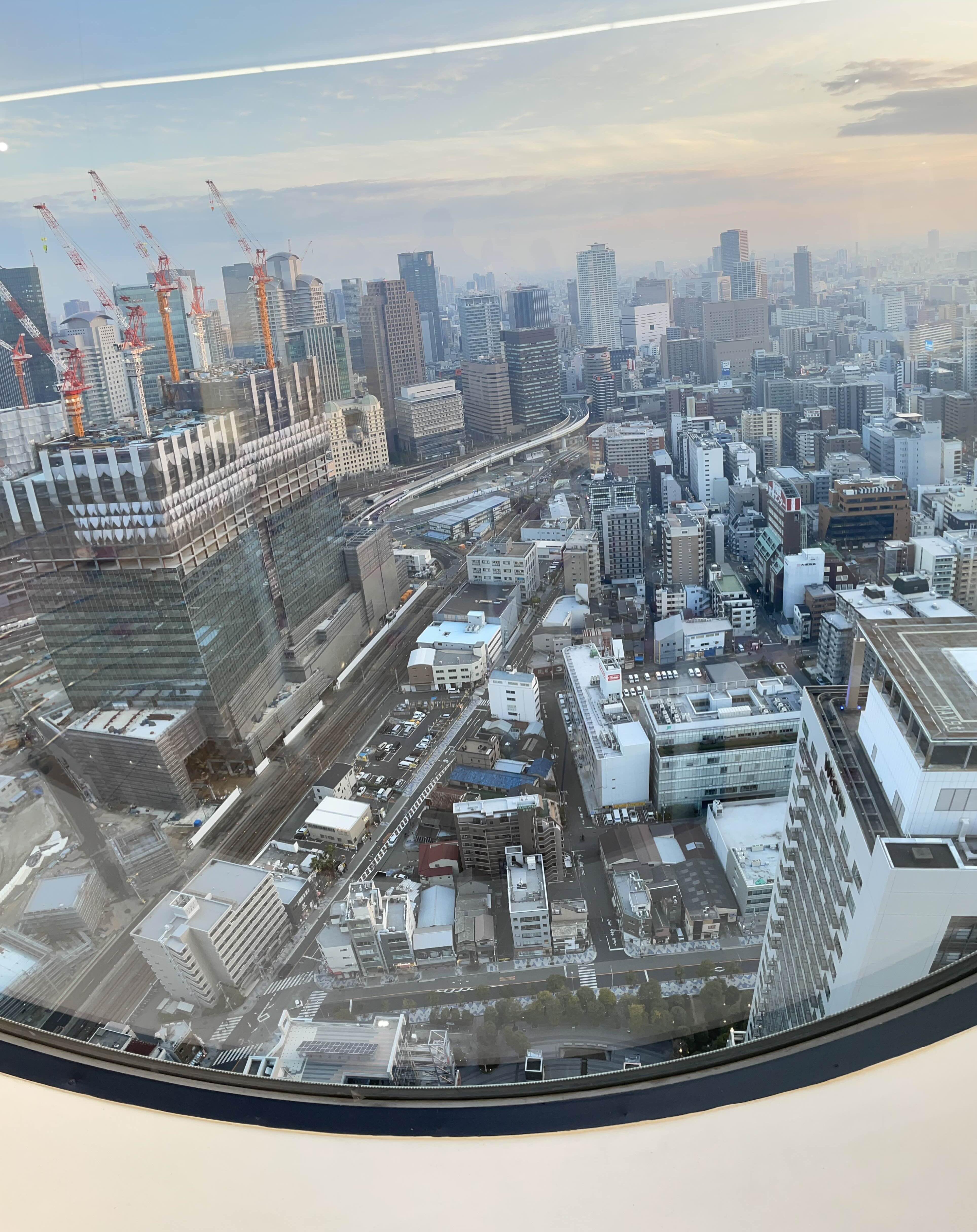 우메다 스카이빌딩 공중 정원