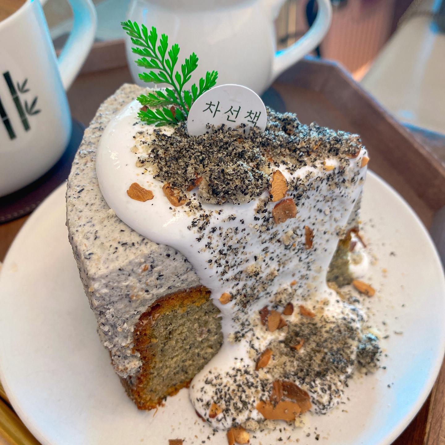 부산 광안리 해수욕장 광안대교 세미한옥 카페 차선책 본점