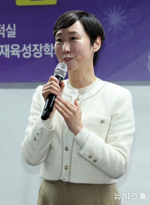 민주당 이지은 대변인 사퇴 파문, 이재명 윤석열 비유 발언의 본질과 8월 전당대회 계파 갈등 완벽 분석