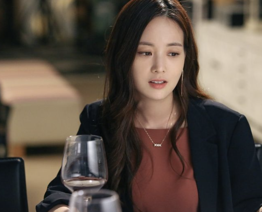 손여은 우아함