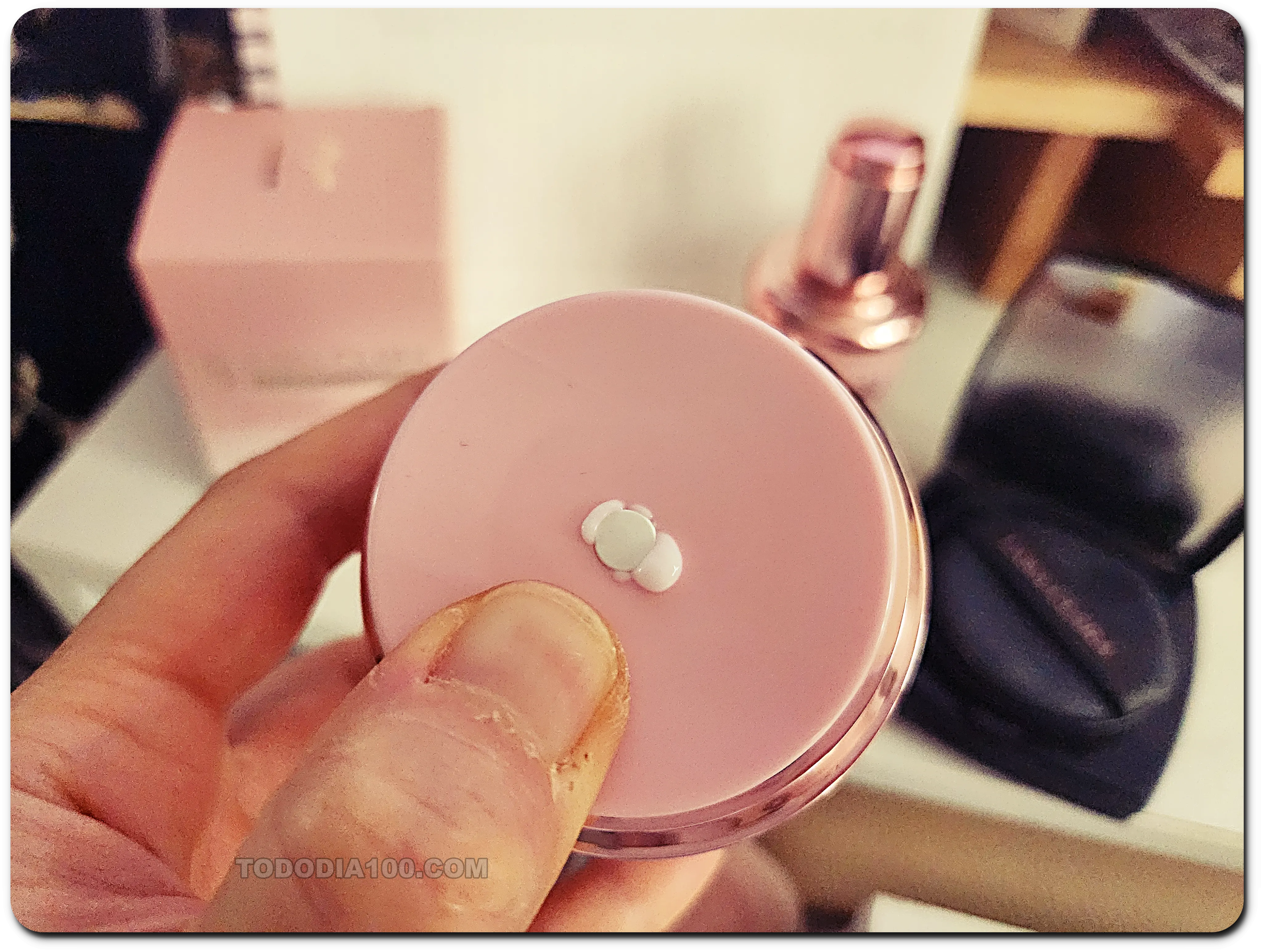 줄기세포-앰플-egf-엑소좀-라라클라라-쿠션-크림크림