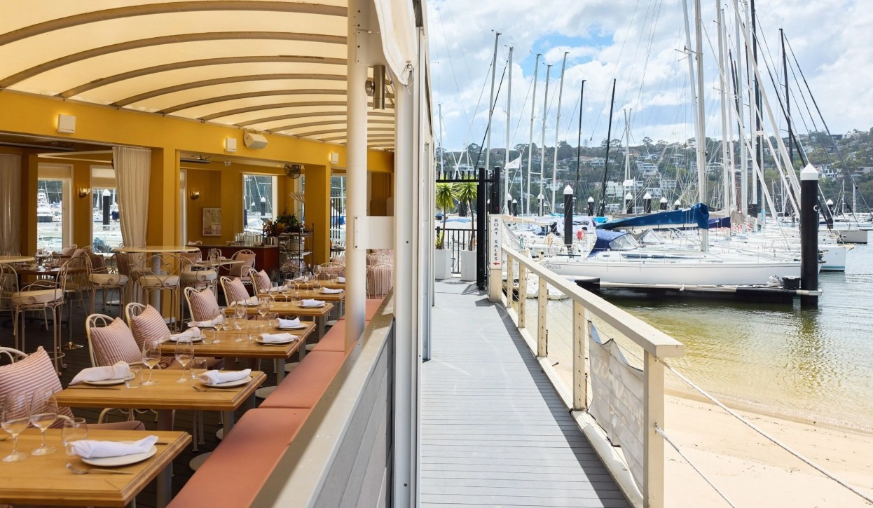 ST SIANDRA - Spit Junction