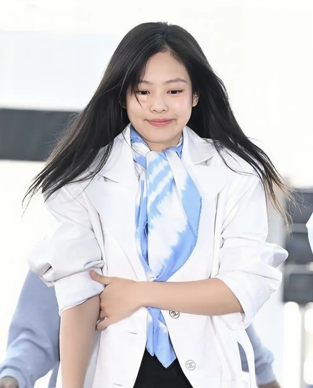 블랙핑크 제니 얼굴부상