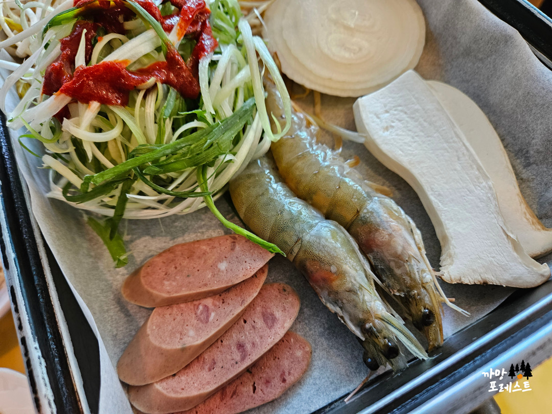용인 산골 항아리 바베큐 새우 소시지