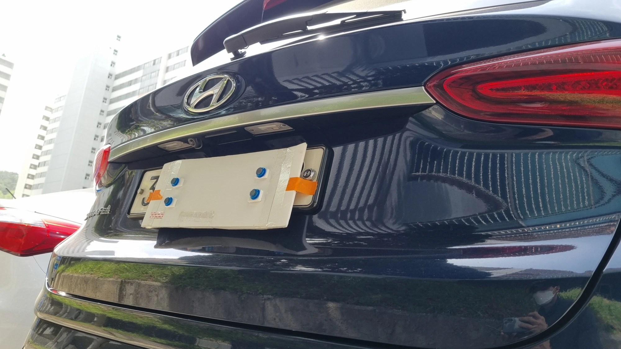 싼타페 번호판 조명 램프