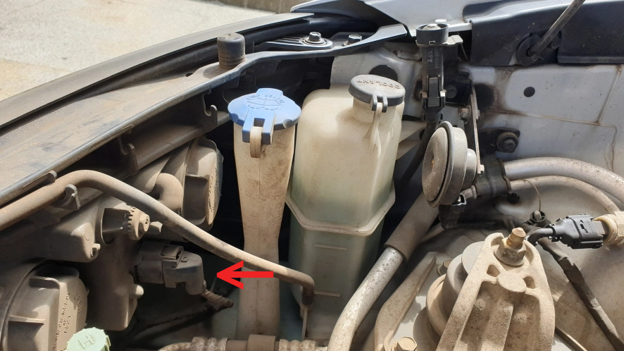 라이트 깜빡이 전원 잭