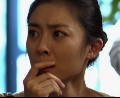 불륜문제로 시끄러웠던 여자연예인 TOP 4